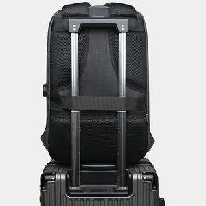 Sac à main de bureau professionnel en PU de qualité personnalisée, sac à bandoulière de bureau professionnel pour hommes, sac à dos antivol pour ordinateur portable, sac d'école - Product Image 3