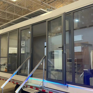 Maisons capsules avec vue sur <span class=keywords><strong>l</strong></span>'océan et grandes fenêtres, conçues spécifiquement pour les campings en bord <span class=keywords><strong>de</strong></span> mer. - Product Image 1