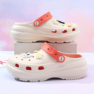 White Women's <b>Clogs</b> With Cartoon Bear Design Thick EVA Sole Summer Beach Shoes - Product Image 2