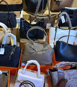 Borse Usate <span class=keywords><strong>in</strong></span> Balle, Mix di Borse Originali di Seconda <span class=keywords><strong>Mano</strong></span>, Borse Tote di Lusso Usate da Donna di Marca - Product Image 1