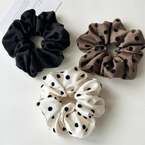 Venta al por mayor Vintage Polka Dot <span class=keywords><strong>Hair</strong></span> Ties <span class=keywords><strong>Plain</strong></span> Color Fabric Large Scrunchies Accesorios para el cabello para las mujeres - Product Image 3