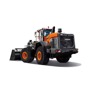Cargador pequeño de ruedas SD300 de 5 toneladas con control de piloto de motor Weichai - Product Image 1