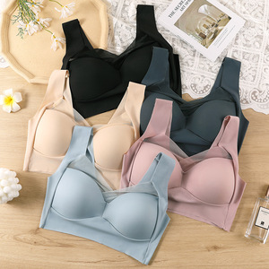 女性スポーツブラレースプラスサイズブラレットバックレスシームレスブラブラジャーベストギャザーショックプルーフSoutienGorgeワイヤレストップ - Product Image 3