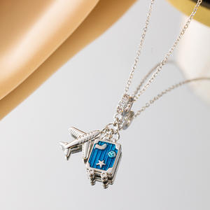 2025 mignon caméra <span class=keywords><strong>voyage</strong></span> étui <span class=keywords><strong>avion</strong></span> pendentif collier ras du <span class=keywords><strong>cou</strong></span> 18K plaqué or acier inoxydable colliers bijoux <span class=keywords><strong>pour</strong></span> femmes filles - Product Image 5