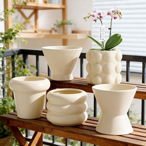 Macetas Grandes de Cerámica para Escritorio y Balcón, Diseño Moderno Ecológico para Plantas Araña y Suculentas, Directo de Fábrica - Product Image 3