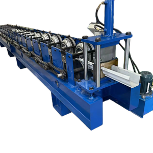 Machine de formage à rouleaux pour gouttières, machine de fabrication de récupérateurs d'eau de pluie, certification CE - Product Image 2
