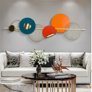Home Indoor Multi color Runde Metall Dekorative Horizontale Anhänger Wandbehang Dekor Kunst für TV Hintergrund Home Decorations