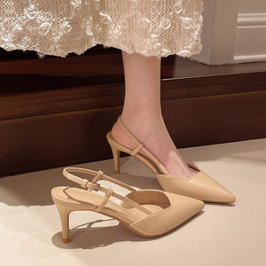 Chaussures unisexes confortables à talon chaton en cuir véritable ajouré avec doublure en maille, à bout pointu et tendance - Product Image 4