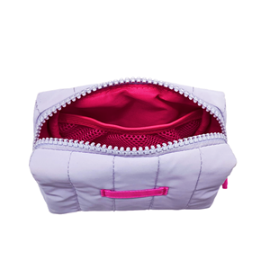Water-resistance Padded Pink Polyester Makeup <strong>Bag</strong> Custom Logo OEM Wholesale Beauty Pouch Promotional Quilted Small <strong>Cosmetic</strong> <strong>Bag</strong> - Product Image 4