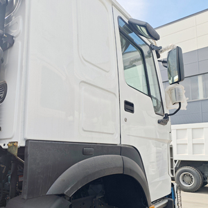 Camion tracteur d'<span class=keywords><strong>occasion</strong></span> Howo 6X4 Euro 2 371HP Weichai pour le transport logistique des produits agricoles - Product Image 6