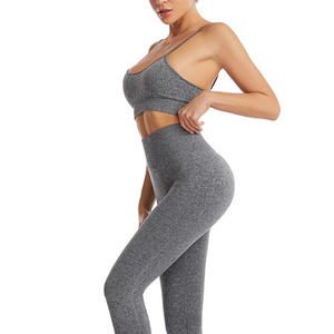 Soutien-gorge sexy sans couture personnalisé OEM vêtements de sport 2 pièces ensembles de yoga dos nu ensembles d'entraînement à fort impact pour les femmes <span class=keywords><strong>ensemble</strong></span> de gymnastique de haute qualité pour les femmes - Product Image 3