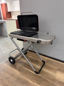 Barbecue à gaz moderne pour le camping en plein air, nouveau modèle, facile à nettoyer, pour 5 personnes, hauteur réglable, dispositif de sécurité de la flamme portable - Product Image 5