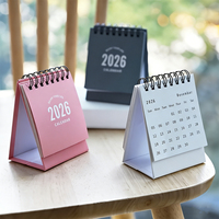Calendrier de bureau OEM 2026 couleur bonbon avec reliure spirale, calendrier de table en papier imprimé sur mesure pour la décoration de bureau et la promotion