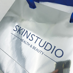 Tùy chỉnh in logo sang trọng Boutique Túi mua sắm giấy kim loại bạc Ribbon xử lý cho quần áo giày bán buôn túi quà tặng - Product Image 6