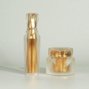 Juego de envases cosméticos dorados de lujo de Francia, 50g, <span class=keywords><strong>50ml</strong></span>, tarro y botella de crema cosmética acrílica - Product Image 1