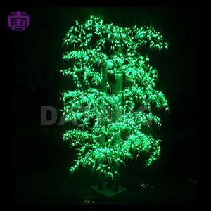 Lumière d'arbre en plastique LED durable avec indice d'étanchéité IP65, couleurs personnalisées pour la décoration de Noël en extérieur et les festivals - Product Image 6