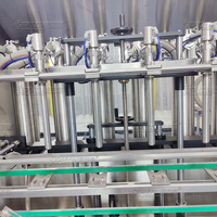 Sipuxin Offre Spéciale Six Buses Remplissage d'eau de bouteille et bouchage Machine de remplissage de liquide