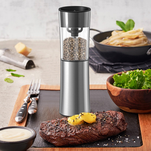 Kitchen Utensils Decoration Automatic Electric Battery Operated Spice Salt and <b>Pepper</b> Mill Bottle Grinder for Spices - Product Image 3