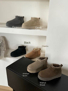 Bottines classiques pour femmes de haute qualité, doublées de fausse fourrure chaude, chaussures d'hiver pour l'extérieur - Product Image 1