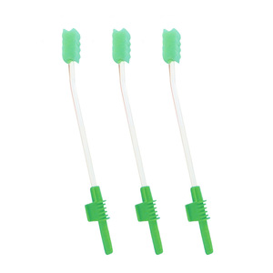 Tête de brosse éponge jetable pour irrigateur buccal, pression négative manuelle, pour le nettoyage buccal des patients alités - Product Image 2