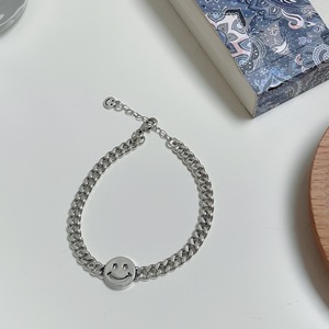 Bracelet chaîne large en argent sterling S925 avec visage souriant, design rétro minimaliste, bijoux unisexe pour tous les jours - Product Image 3