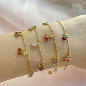 <span class=keywords><strong>Bracciale</strong></span> Estivo 2026 con Frutta Carina da Donna, in Oro 18K, Regalo <span class=keywords><strong>Festa</strong></span> <span class=keywords><strong>della</strong></span> <span class=keywords><strong>Mamma</strong></span>, Personalizzazione, Ingrosso - Product Image 5