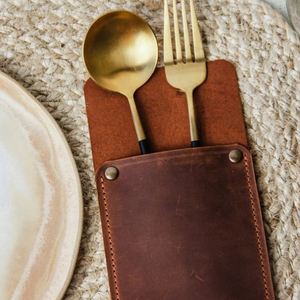 Étui de rangement pour couverts de luxe en cuir véritable, design classique, durable, réutilisable, pour fête de Noël - Product Image 2
