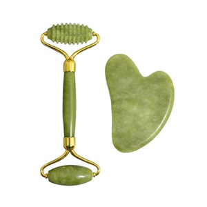 Set di Rulli in Giada Naturale Xiuyan, Massaggiatore Gua Sha Verde per Corpo e Collo <span class=keywords><strong>con</strong></span> Rullo in Pietra per <span class=keywords><strong>Viso</strong></span> e Piedi - Product Image 6