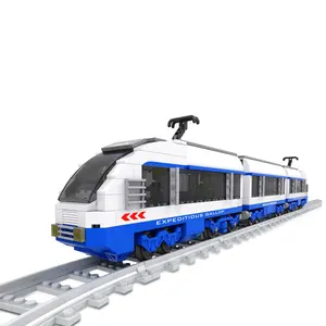 681pcs Manufacturer Supplier China Cheap Toy Train Track Railroad Building Blocks Brick Toys