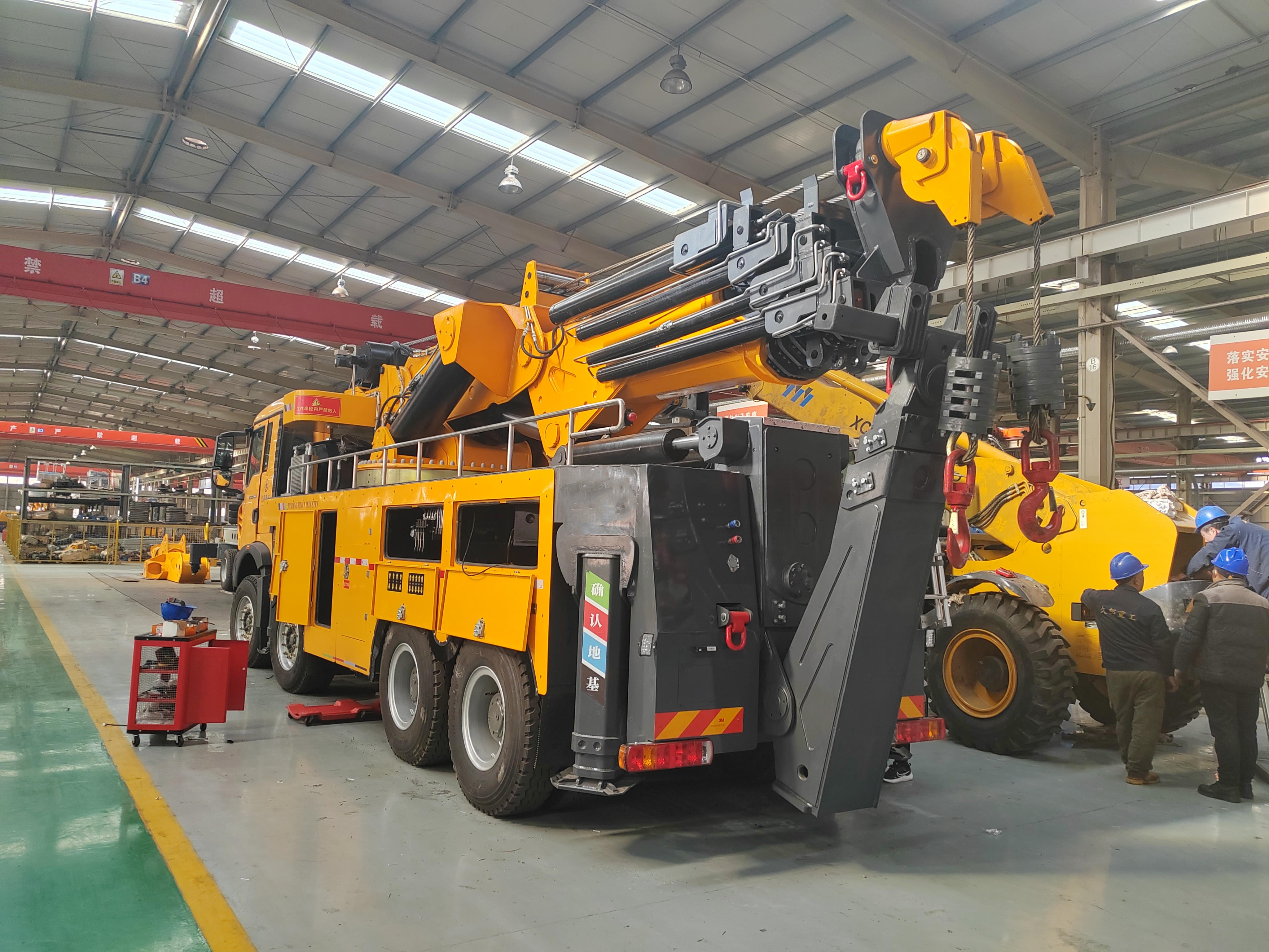 80 ton rotator wrecker