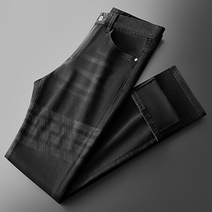 Nouvelles collections automne-hiver 2025 : Jeans brodés pour hommes, coupe droite élastique, polyvalents et décontractés, pantalons longs pour hommes, vente en gros usine - Product Image 1