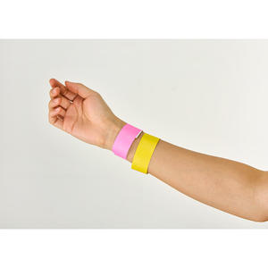 Bracelets de haute durabilité pour les événements et les fêtes Bracelets TYVEK de couleur unie 19 mm (3/4 po) pour l'admission - Product Image 1