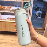 Bouteille d'eau en verre unisexe pour enfant, gobelets de sport bon marché, design de logo, paille d'eau chaude/froide, cadeau de sport mignon pour enfants