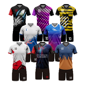 Custom Vintage Football Jersey <strong>T</strong>-<strong>Shirt</strong> for Men Classic Quick Drying Breathable Top for Soccer Teams Retro Soccer Jersey - Product Image 1