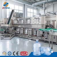 Machine de remplissage d'eau compacte 1200 BPH pour bidons de 5 gallons, ligne intégrée de rinçage, remplissage et bouchage pour entreprise de distribution d'eau à domicile