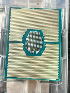 Processeur Intel Xeon Gold 6254 3,10 GHz 18 cœurs 24,75 Mo de <span class=keywords><strong>cache</strong></span> 200 W LGA3647 CPU serveur SRF92 - Product Image 2