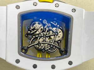 Reloj Mecánico de Lujo Personalizado a Prueba de Agua de 43 mm, Fábrica UMI, Movimiento RMUL2, RM061, Esqueleto de Cerámica Blanca con Reserva de Marcha - Product Image 5