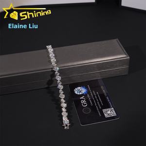 สร้อยข้อมือฮิปฮอปแบบกำหนดเอง ประดับเพชรโมอิสซาไนต์คุณภาพสูง VVS เงินแท้ 925 ผ่านการทดสอบเพชร สร้อยข้อมือแบบเทนนิส - Product Image 2