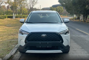 Voitures d'occasion <span class=keywords><strong>Corolla</strong></span> <span class=keywords><strong>CROSS</strong></span> <span class=keywords><strong>2022</strong></span> 2.0L Édition haut de gamme FAW <span class=keywords><strong>Toyota</strong></span> SUV compact Essence Voitures d'occasion Véhicules d'occasion Voitures d'occasion pas chères à <span class=keywords><strong>vendre</strong></span> - Product Image 3