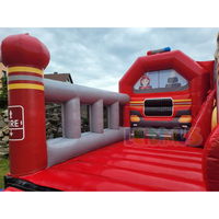 Château gonflable de pompiers avec toboggan, château gonflable de pompiers, combinaison de château gonflable et de toboggan, château gonflable de pompier
