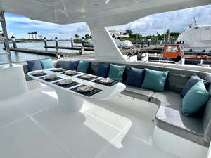 Yacht Catamarano di Lusso Personalizzato da 40 Piedi, per Crociere, Pesca, Intrattenimento, Alta Velocità, Commerciale, in Alluminio - Product Image 4