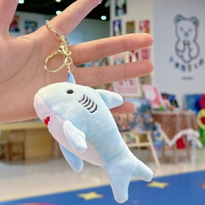 พวงกุญแจไดโนเสาร์น่ารักขนาด 10 ซม. สำหรับผู้หญิง เด็กผู้หญิง พวงกุญแจไทแรนโนซอรัสขนปุย ของเล่นเด็ก ของขวัญสำหรับเครื่องเครน - Product Image 4