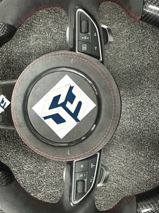 พวงมาลัยคาร์บอนไฟเบอร์แบบ S <span class=keywords><strong>Line</strong></span> Half พร้อมไฟ LED สำหรับ <span class=keywords><strong>Audi</strong></span> A3/A4/A5/A6/<span class=keywords><strong>Q5</strong></span>/Q7 ซีรีส์ 6 X6 - Product Image 5