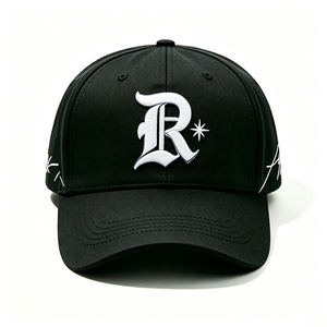 Gorra de Béisbol Personalizada con Bordado 3D, 100% Algodón, Negra, Estructurada, con Visera Curva, Deportiva, Casual, Streetwear, para Hombre y Mujer, con Firma Lateral - Product Image 3