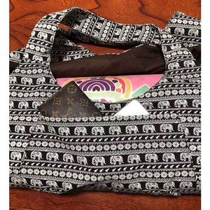 Sac de transport pour tapis de yoga BSCI, grand sac fourre-tout pour tapis de yoga avec poches, compatible avec les tapis dotés de poches de rangement multifonctions, léger - Product Image 6