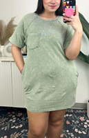 Fabrication sur mesure T-shirt pour femmes robe T-shirt long d'été délavé à l'acide pour femmes