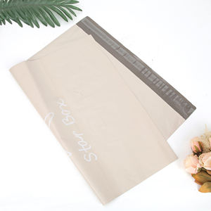 Eco-friendly Custom Poly Mailer <b>Bag</b> Plastic <b>Clothing</b> and Shoes Shipping Courier Mail Delivery Packaging With Printed Logo - Product Image 3