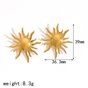 จี้รูปดวงอาทิตย์ สร้อยคอและต่างหูสแตนเลส ชุดของขวัญสำหรับทุกเพศ ทุกวัย เครื่องประดับแฟชั่น รูปทรงดวงอาทิตย์ สีทอง สีเงิน - Product Image 5