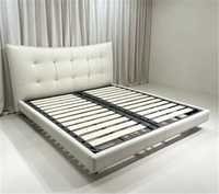 Lit en fer moderne et abordable, recouvert de cuir noir, avec rangement, taille King/Queen, structure en bois assemblée pour chambre à coucher