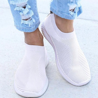 2026 Baskets chaussettes décontractées pour femmes, respirantes, en maille Fly Knit, à enfiler, avec semelle EVA, logo personnalisé OEM ODM, confortables pour la marche quotidienne